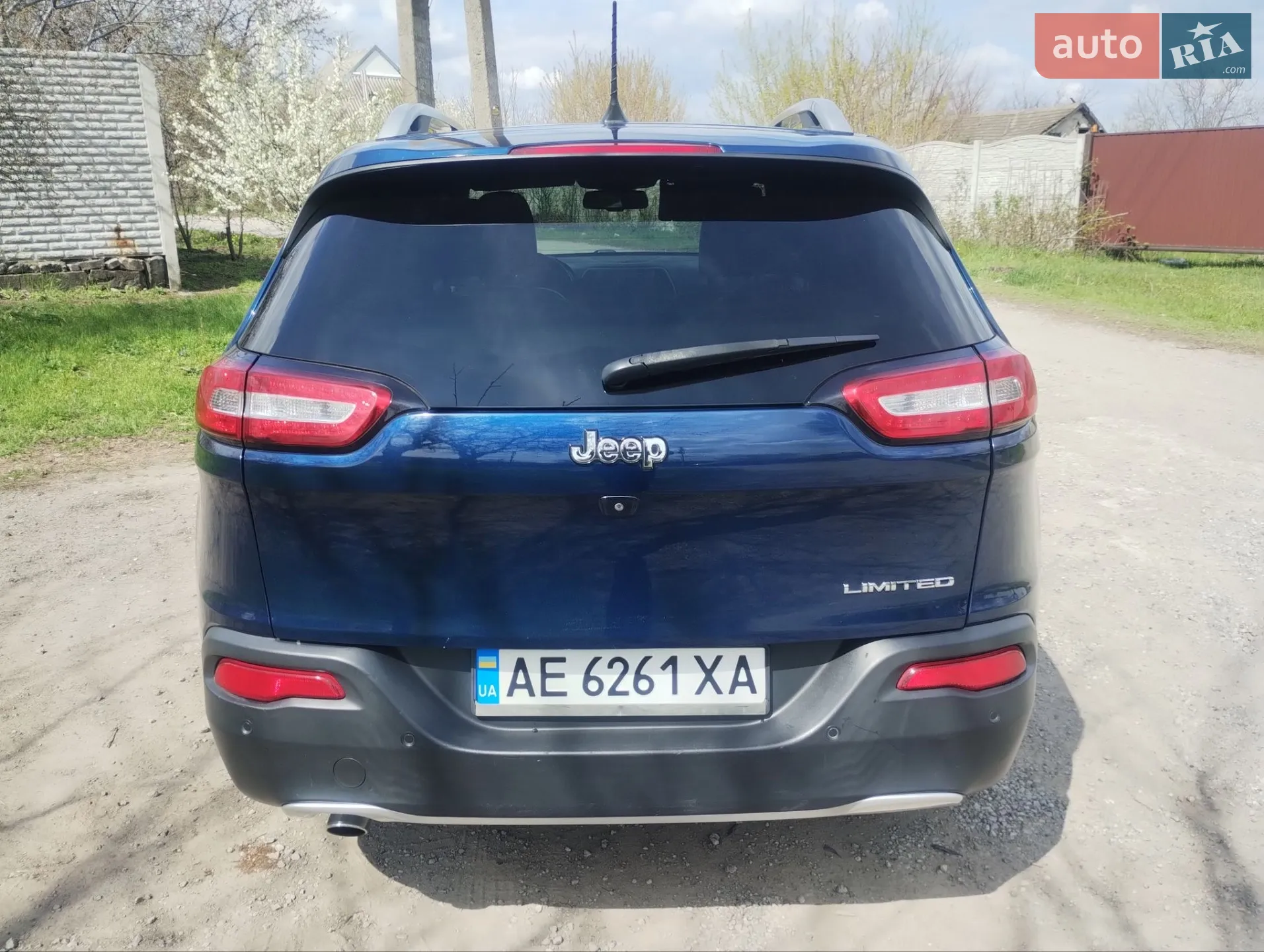 2017 Jeep Cherokee - мініатюра 9