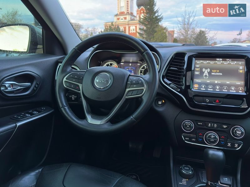 Внедорожник / Кроссовер Jeep Cherokee 2018 в Харькове