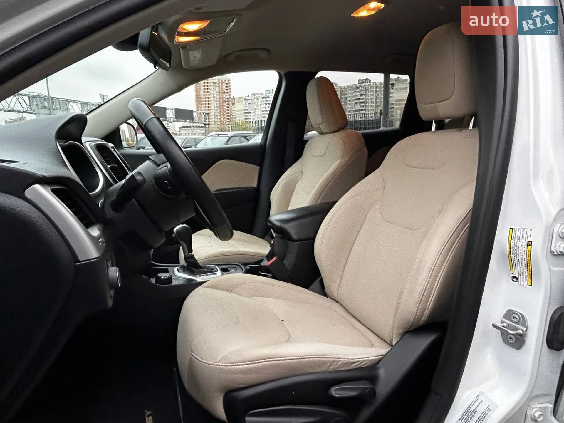 2015 Jeep Cherokee - мініатюра 9