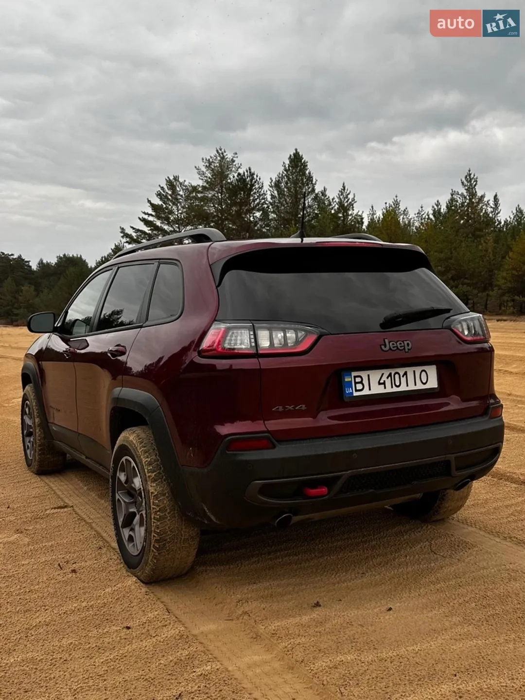 2020 Jeep Cherokee - мініатюра 10