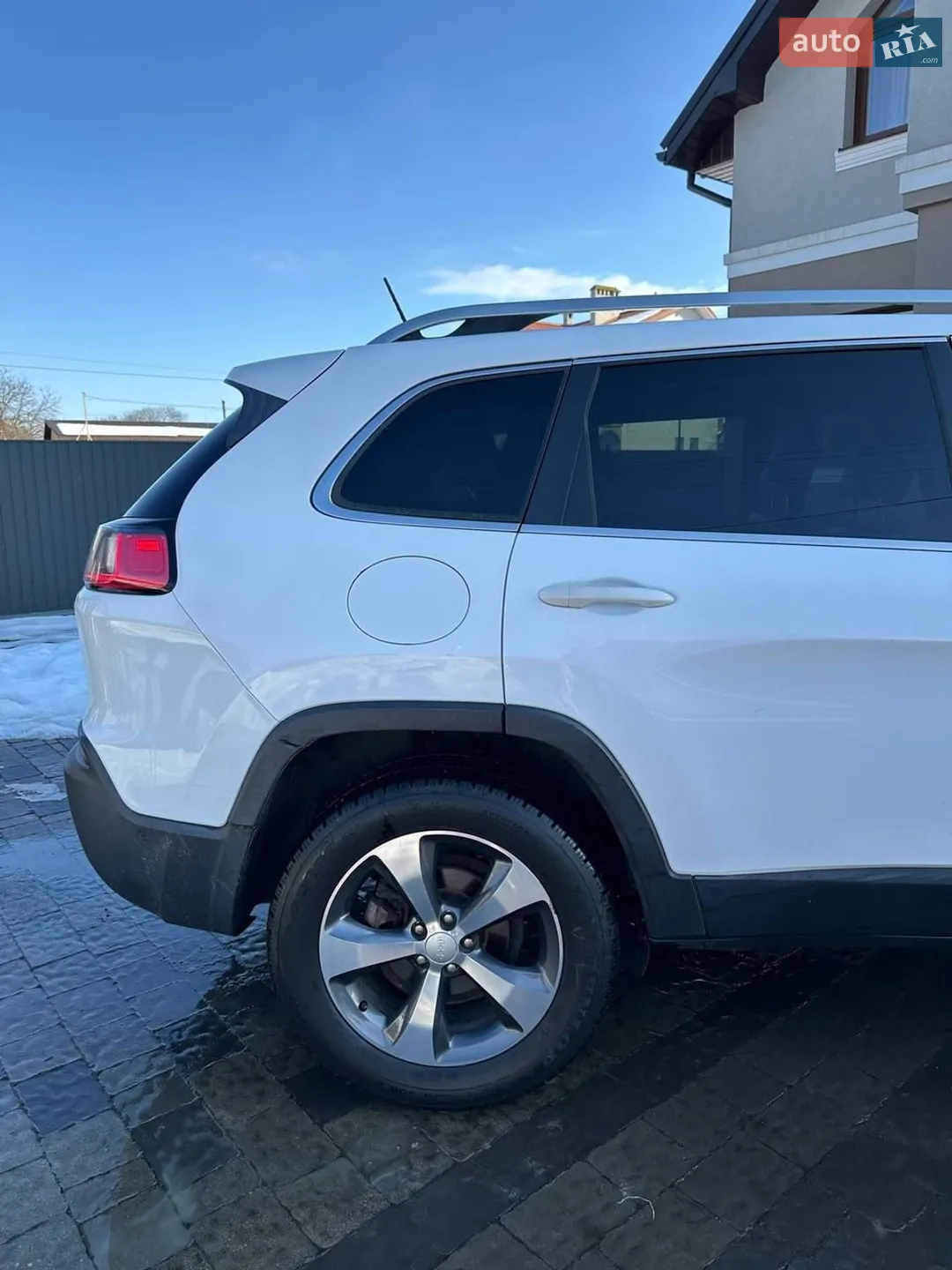 2018 Jeep Cherokee - мініатюра 5