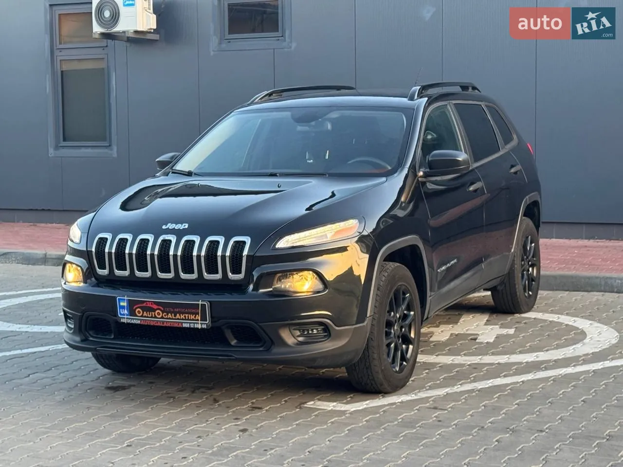 2015 Jeep Cherokee - мініатюра 11