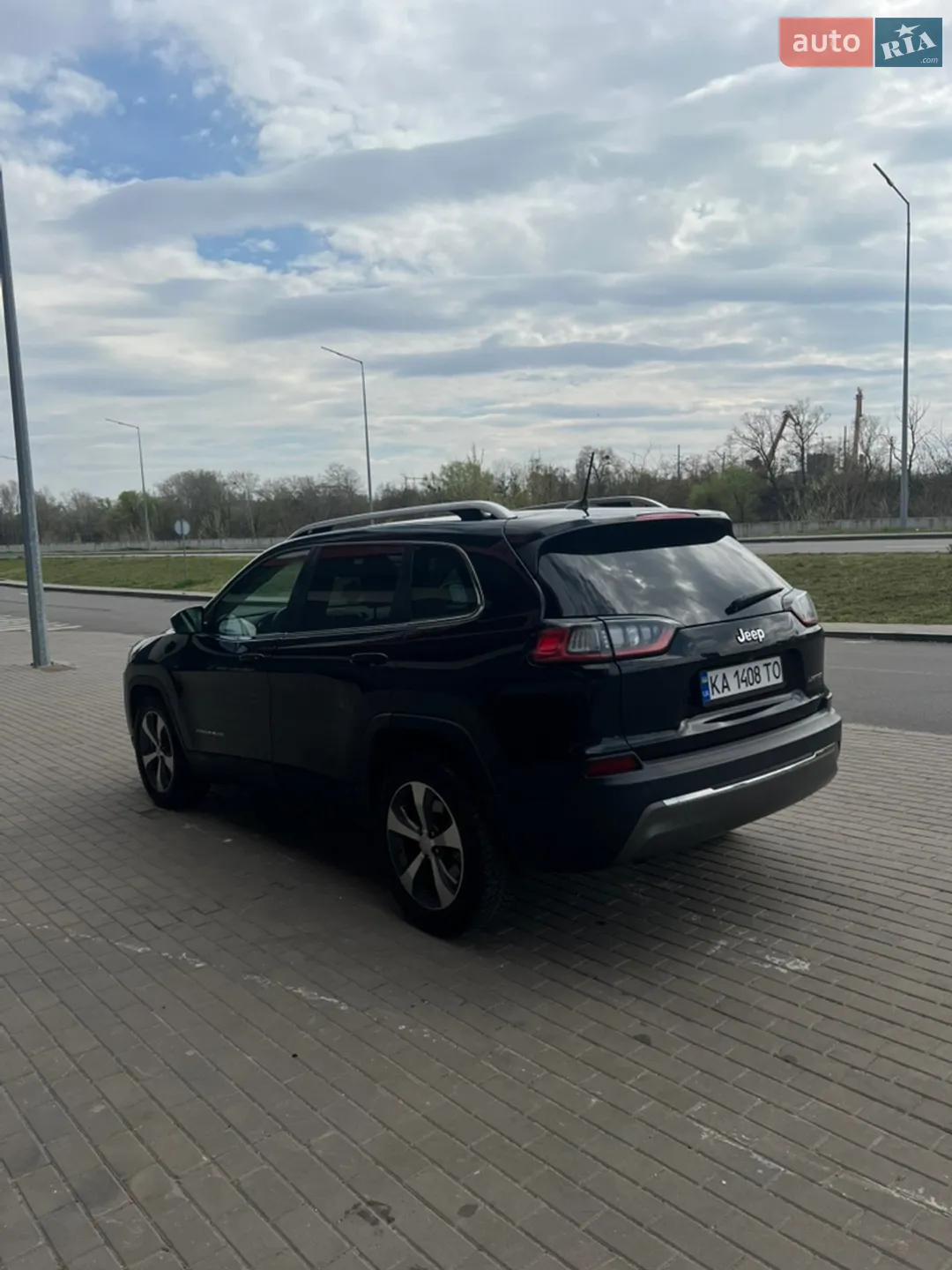 2019 Jeep Cherokee - мініатюра 7