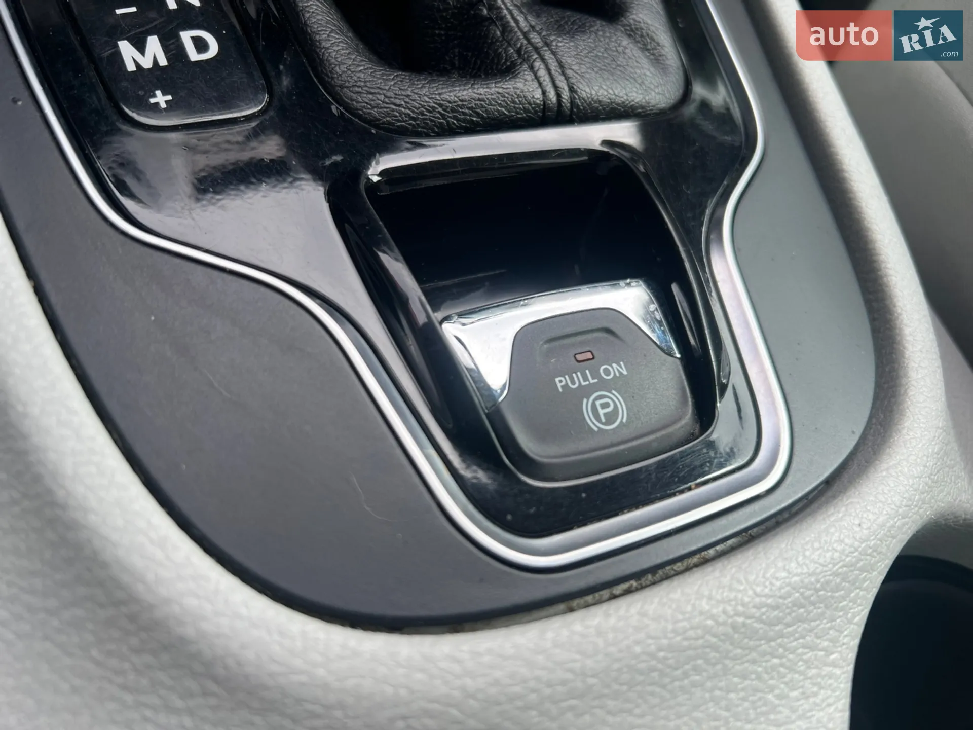 2019 Jeep Cherokee - мініатюра 43