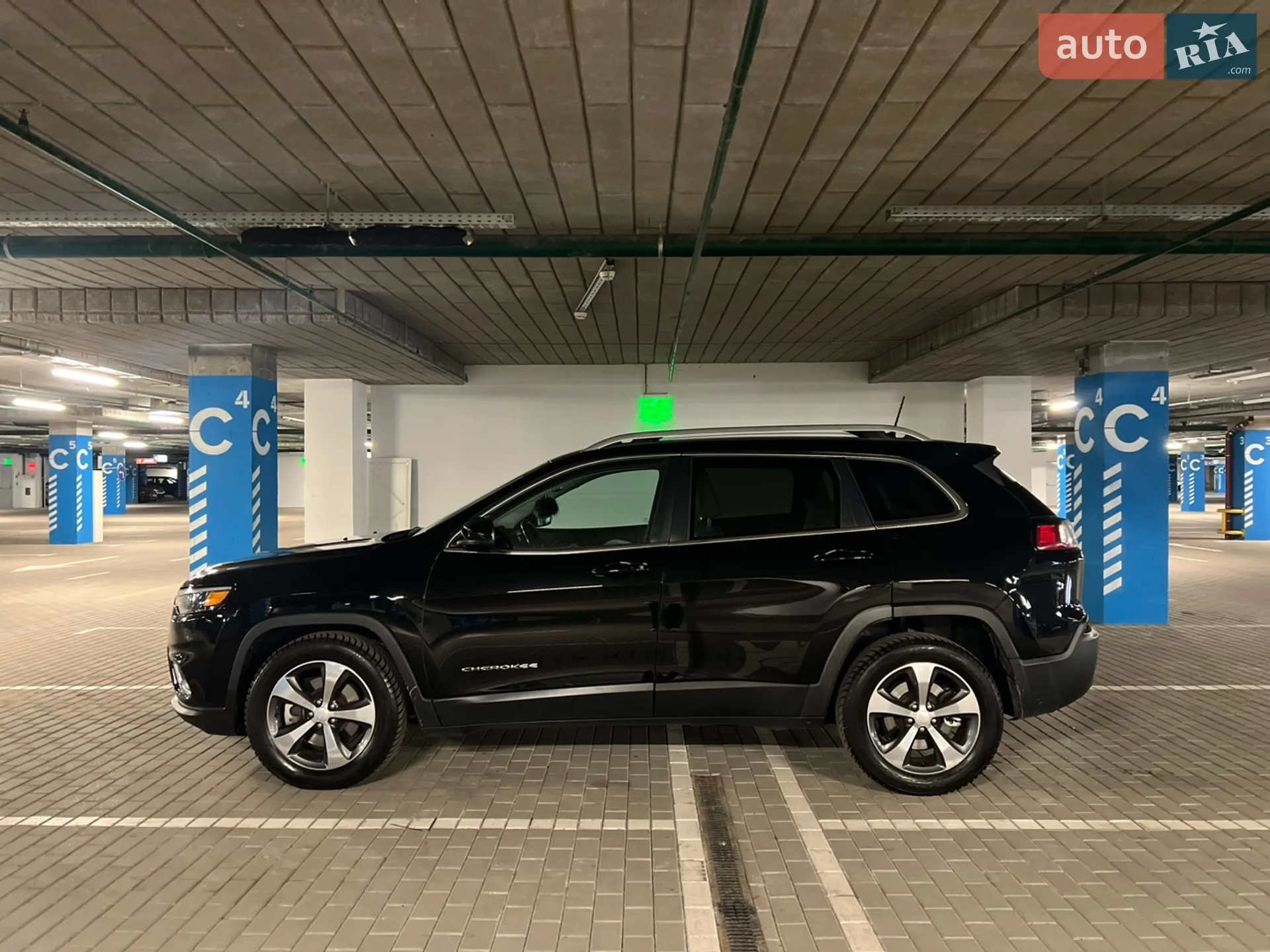 2019 Jeep Cherokee - мініатюра 55