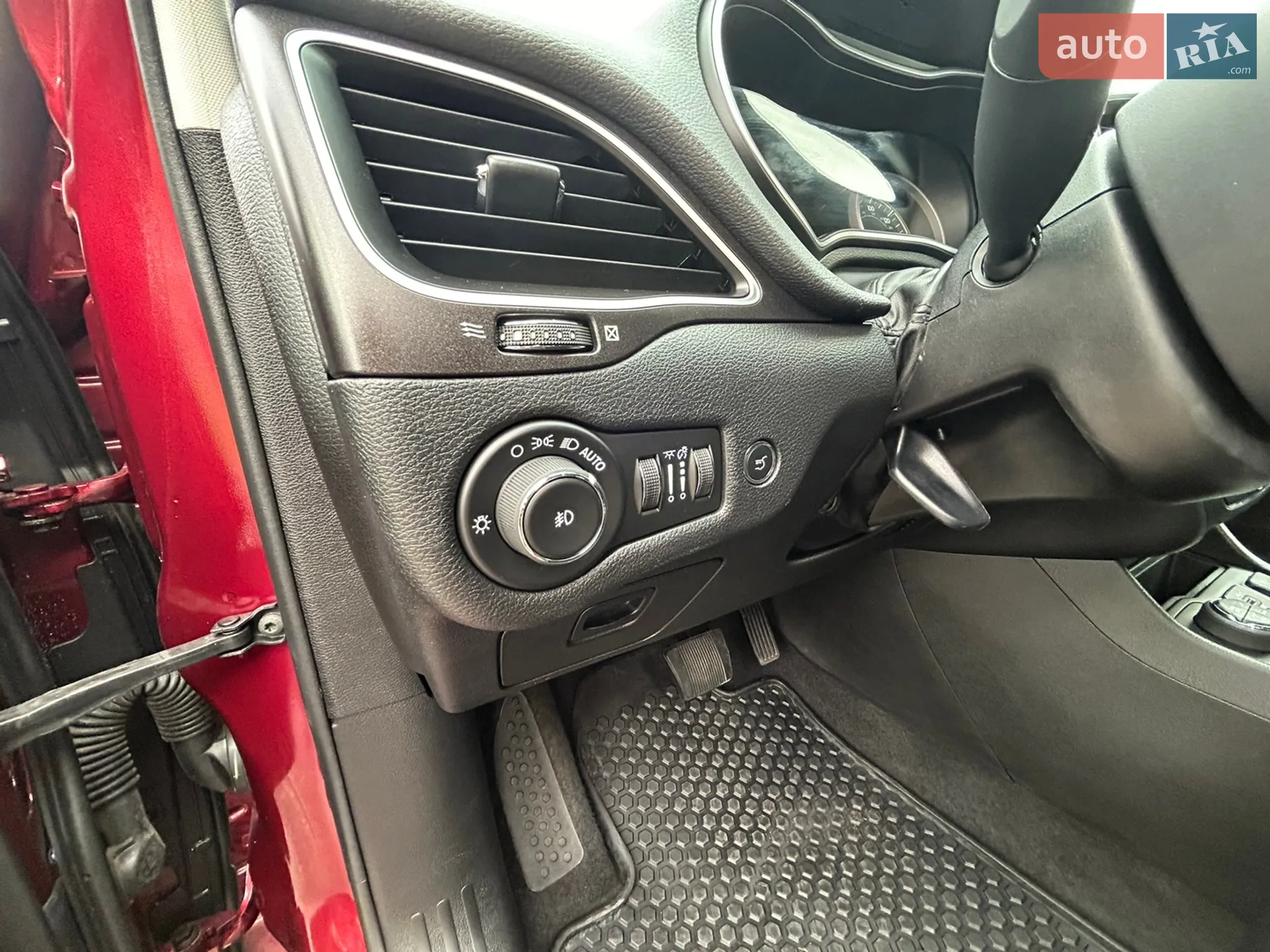 2019 Jeep Cherokee - мініатюра 10