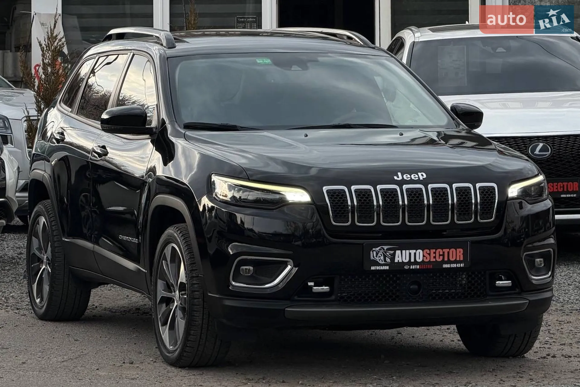 2022 Jeep Cherokee - мініатюра 5