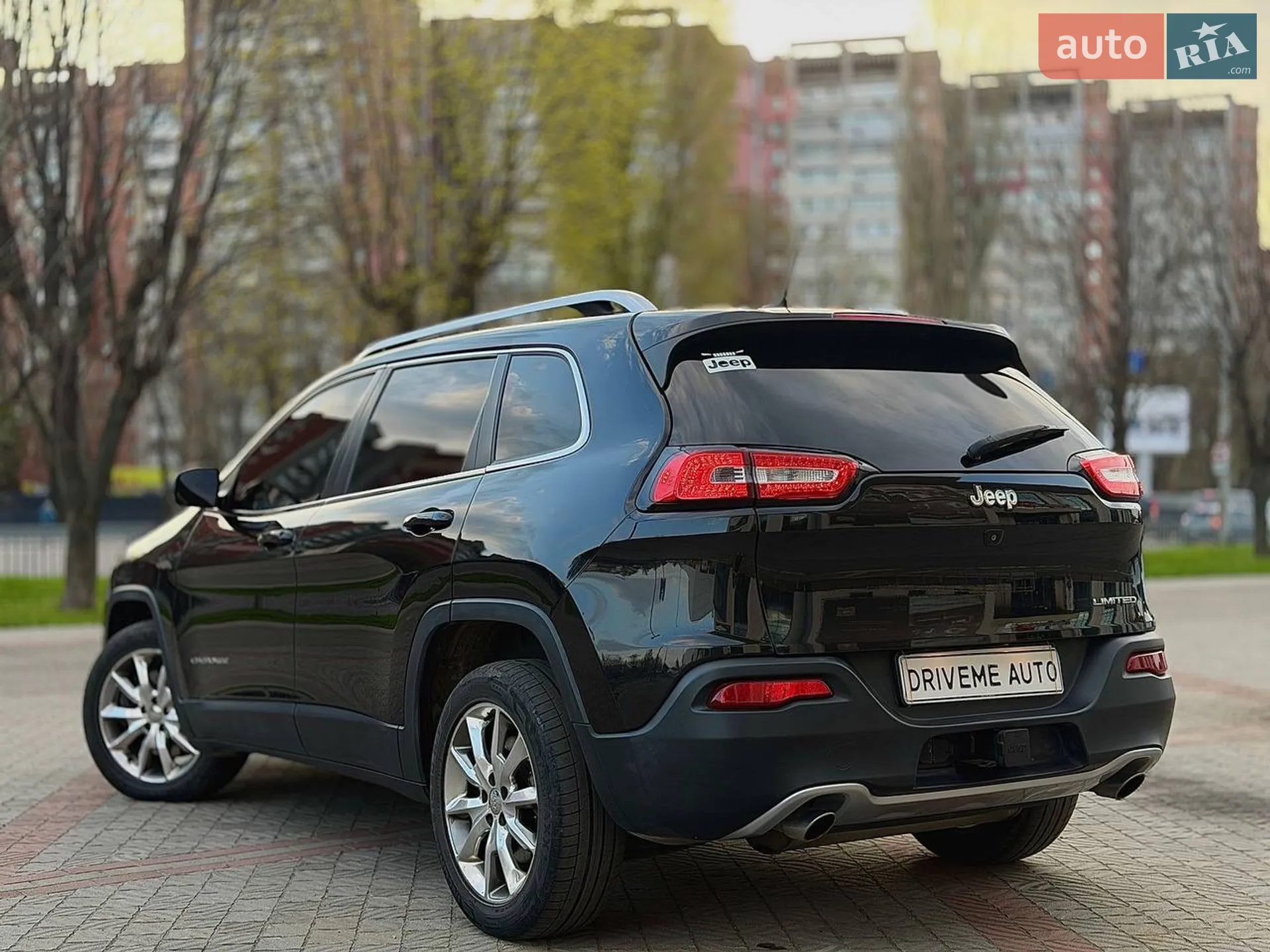 2013 Jeep Cherokee - мініатюра 6