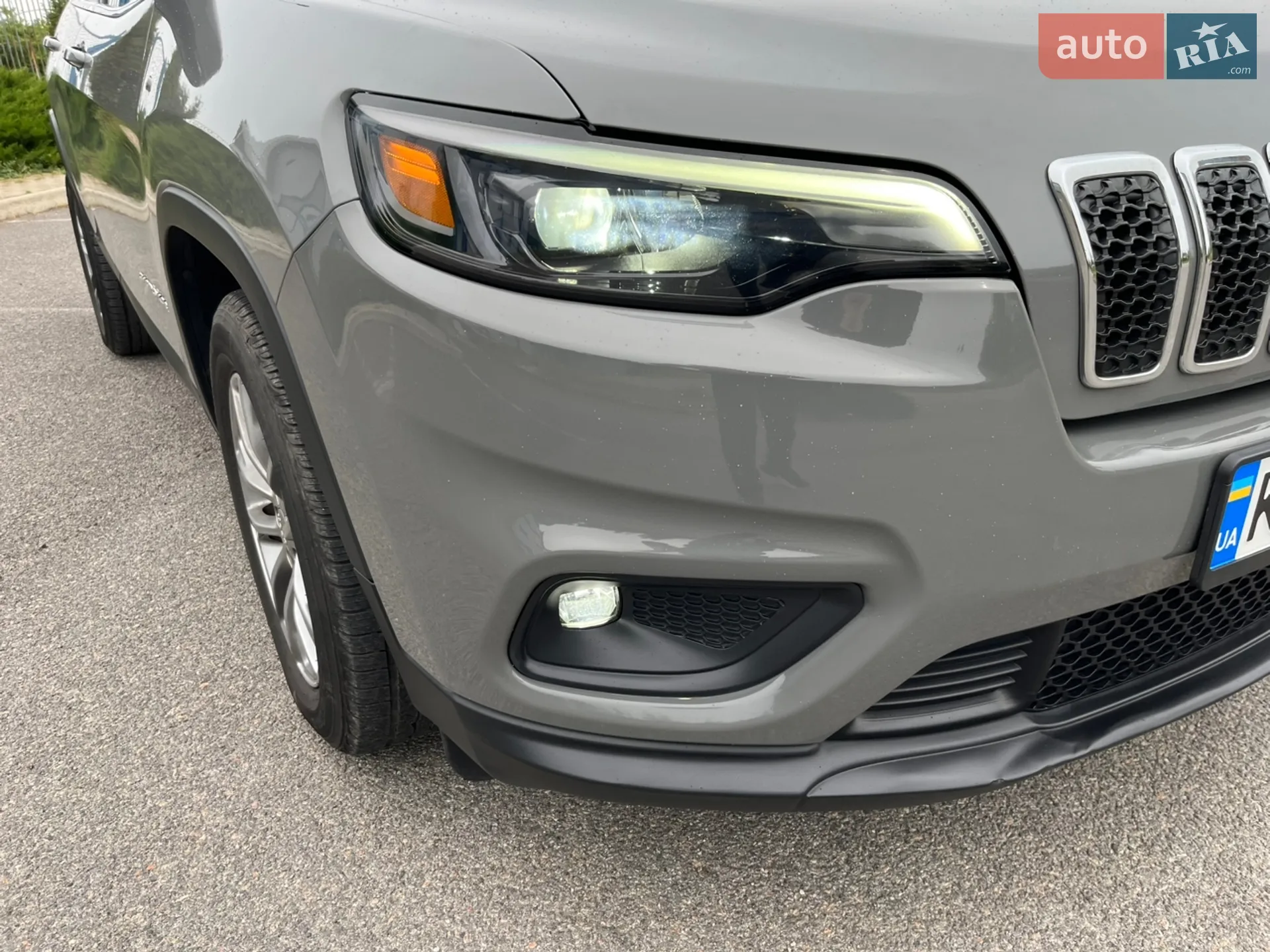 2019 Jeep Cherokee - мініатюра 8
