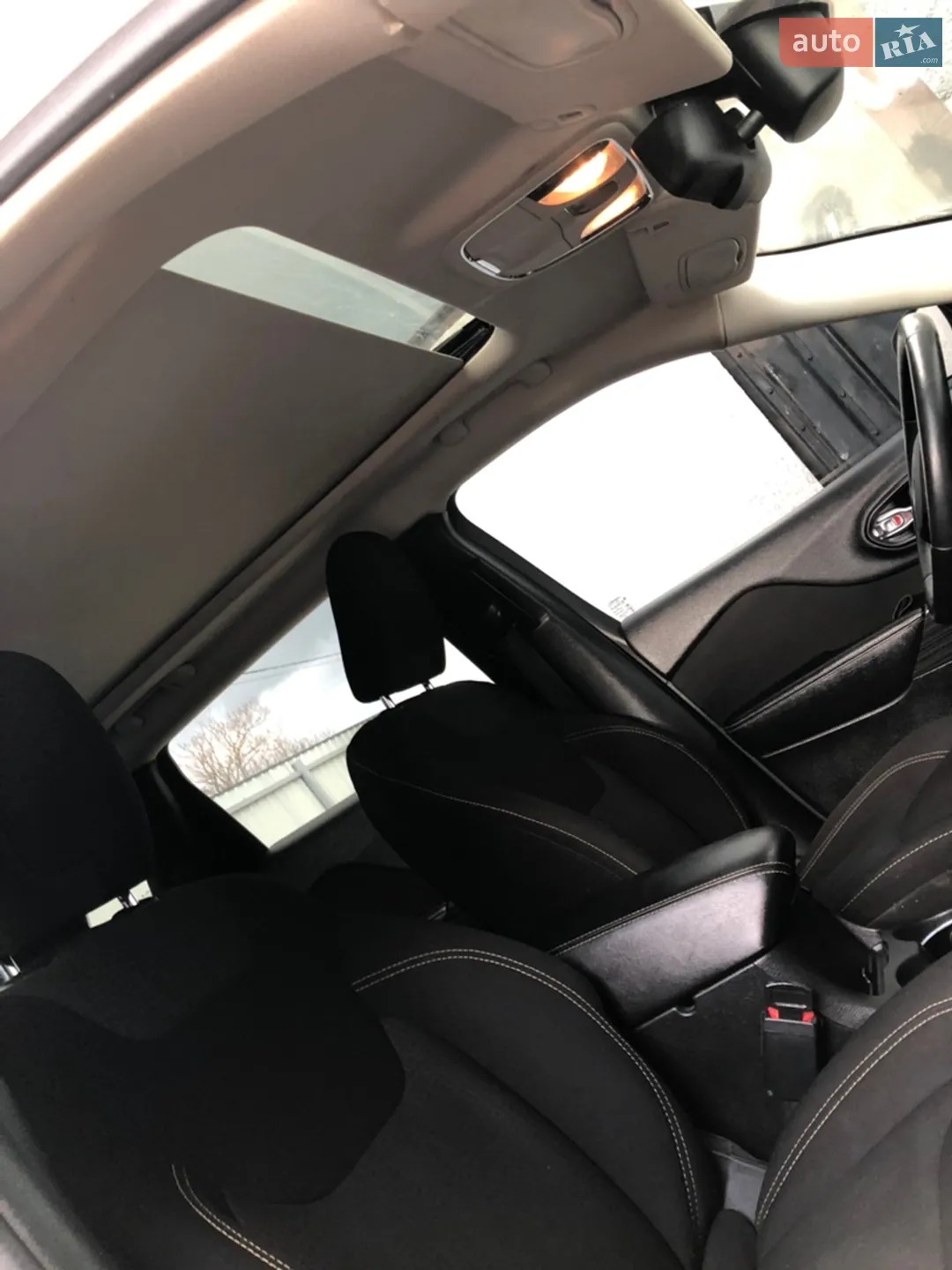2015 Jeep Cherokee - мініатюра 12