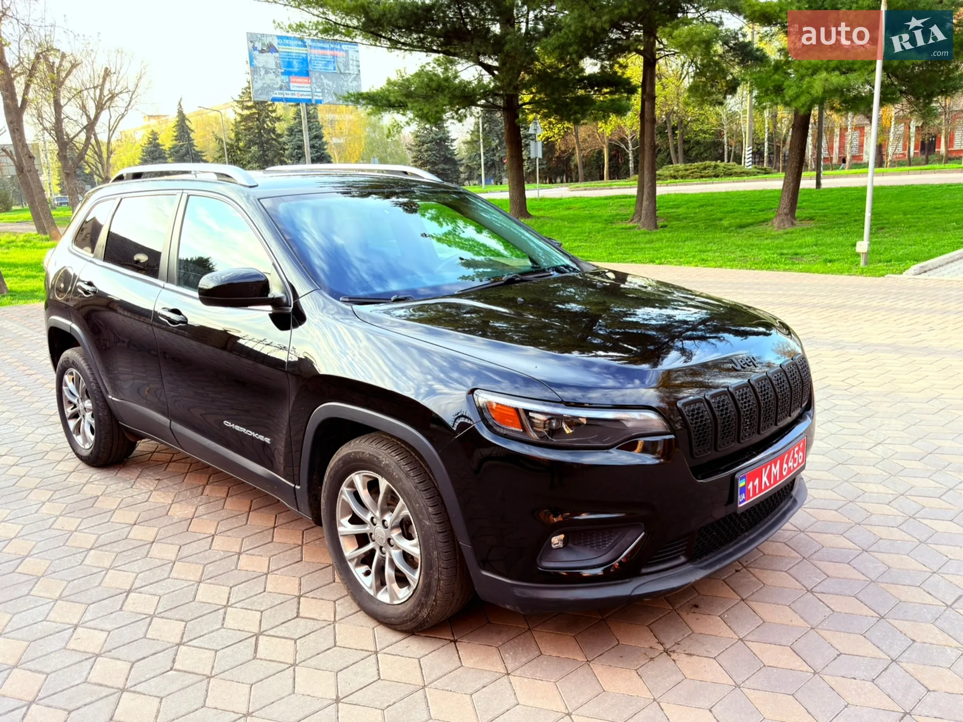 2018 Jeep Cherokee - мініатюра 9