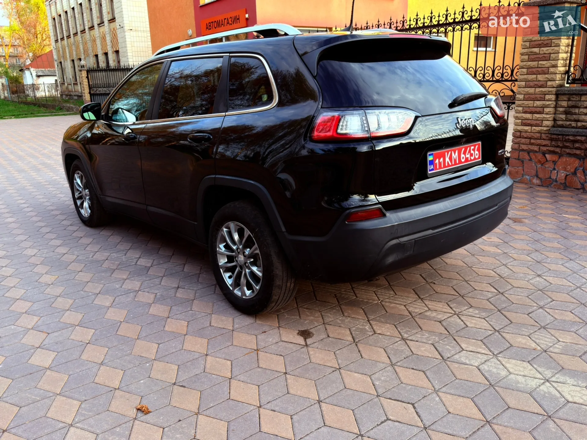 2018 Jeep Cherokee - мініатюра 28