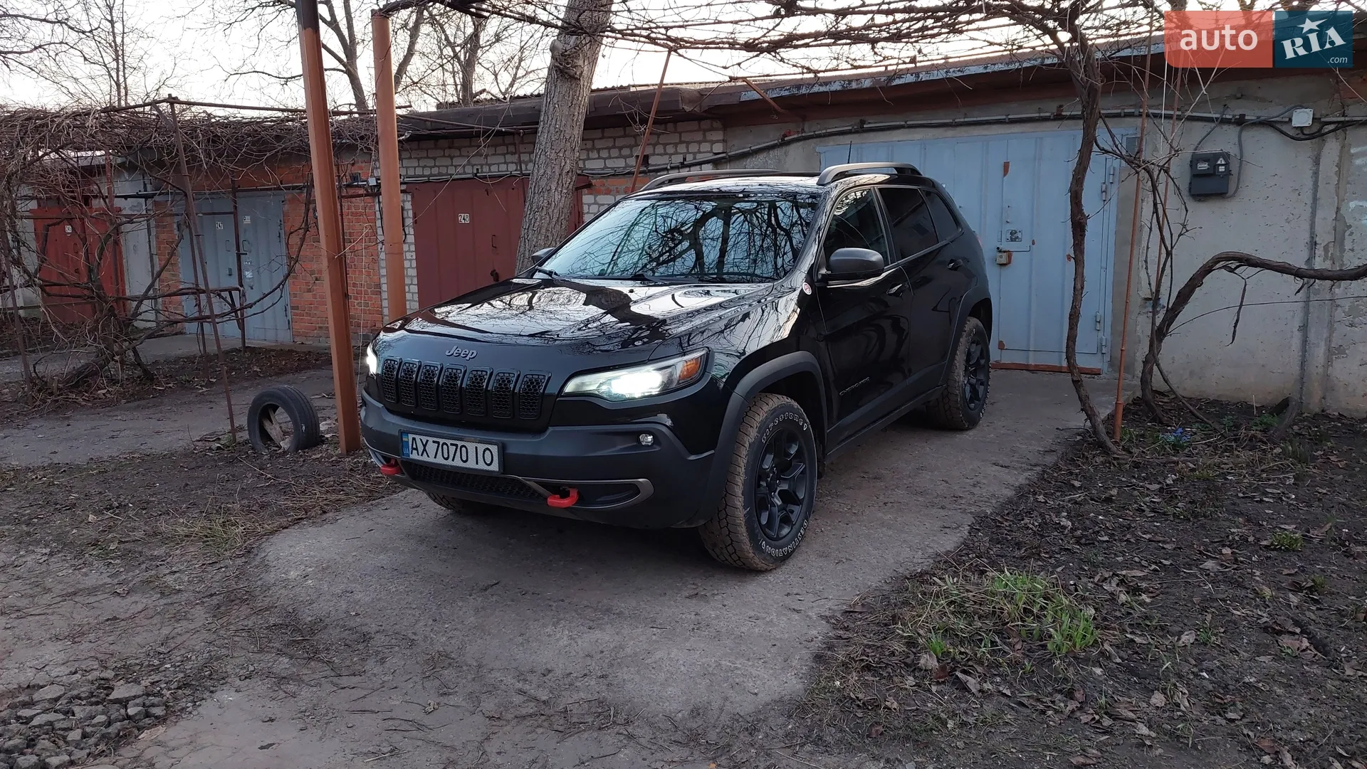 2018 Jeep Cherokee - мініатюра 11