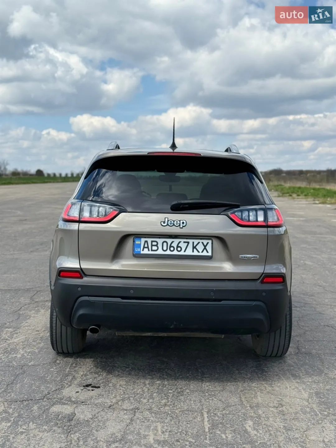2018 Jeep Cherokee - мініатюра 5