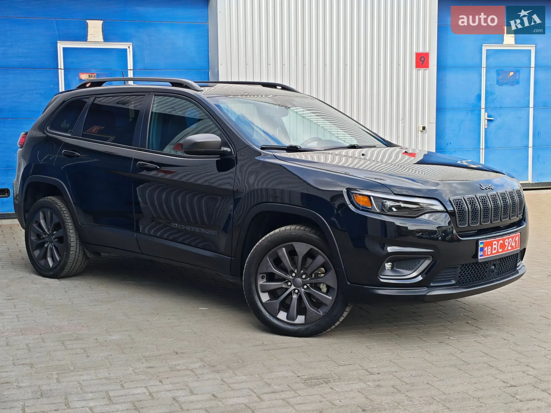 2020 Jeep Cherokee - мініатюра 33