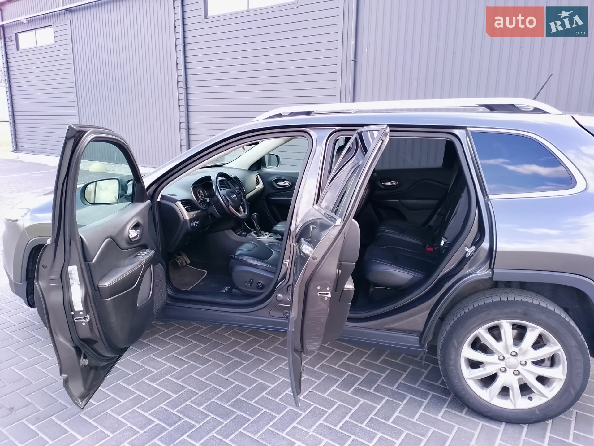 2015 Jeep Cherokee - мініатюра 5