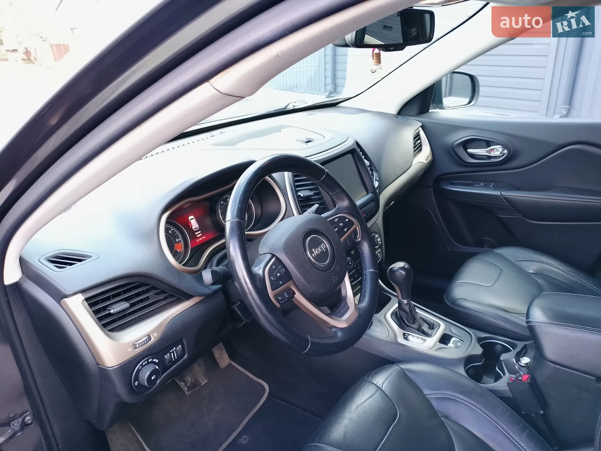 2015 Jeep Cherokee - мініатюра 4