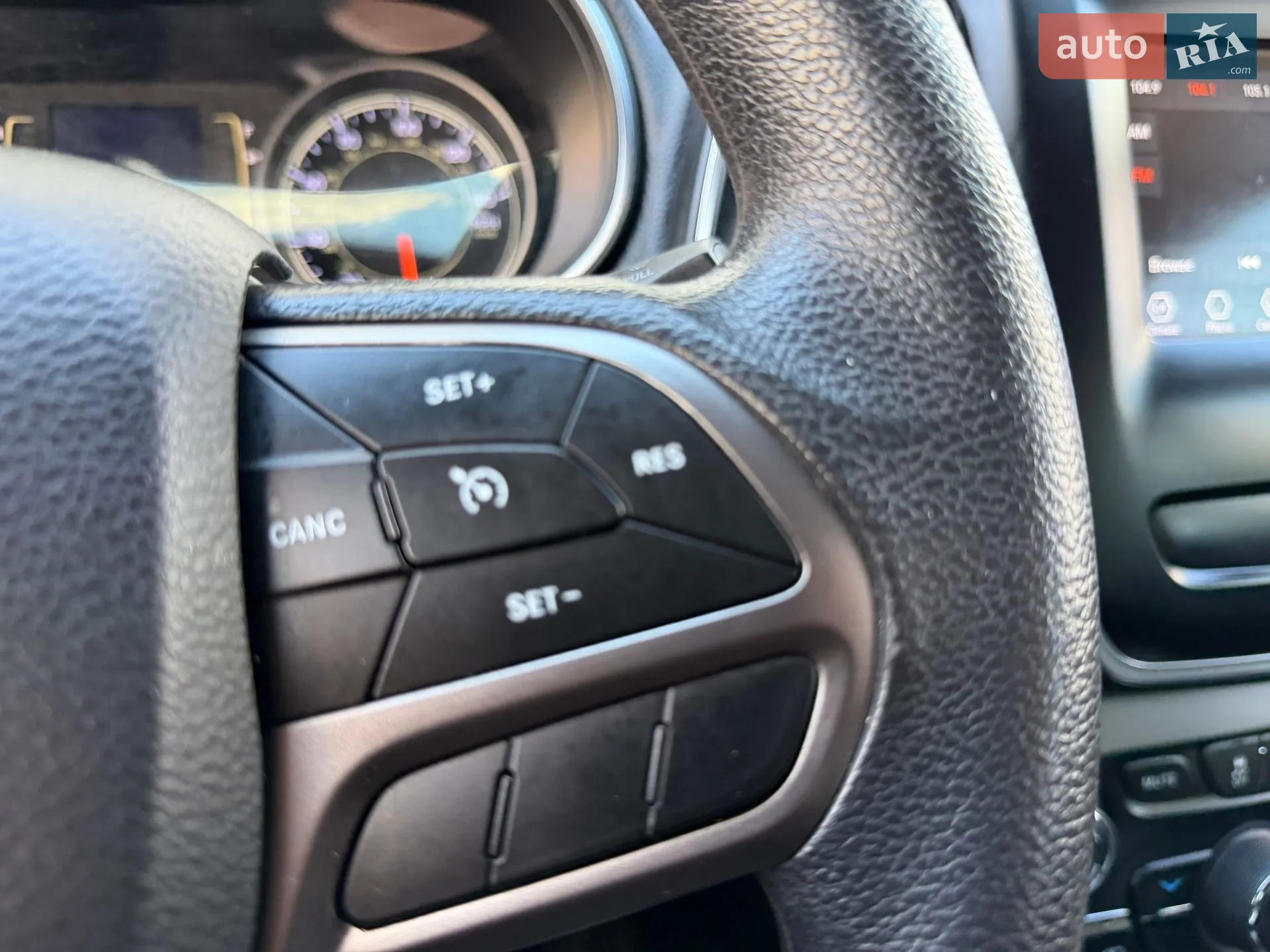 2019 Jeep Cherokee - мініатюра 54