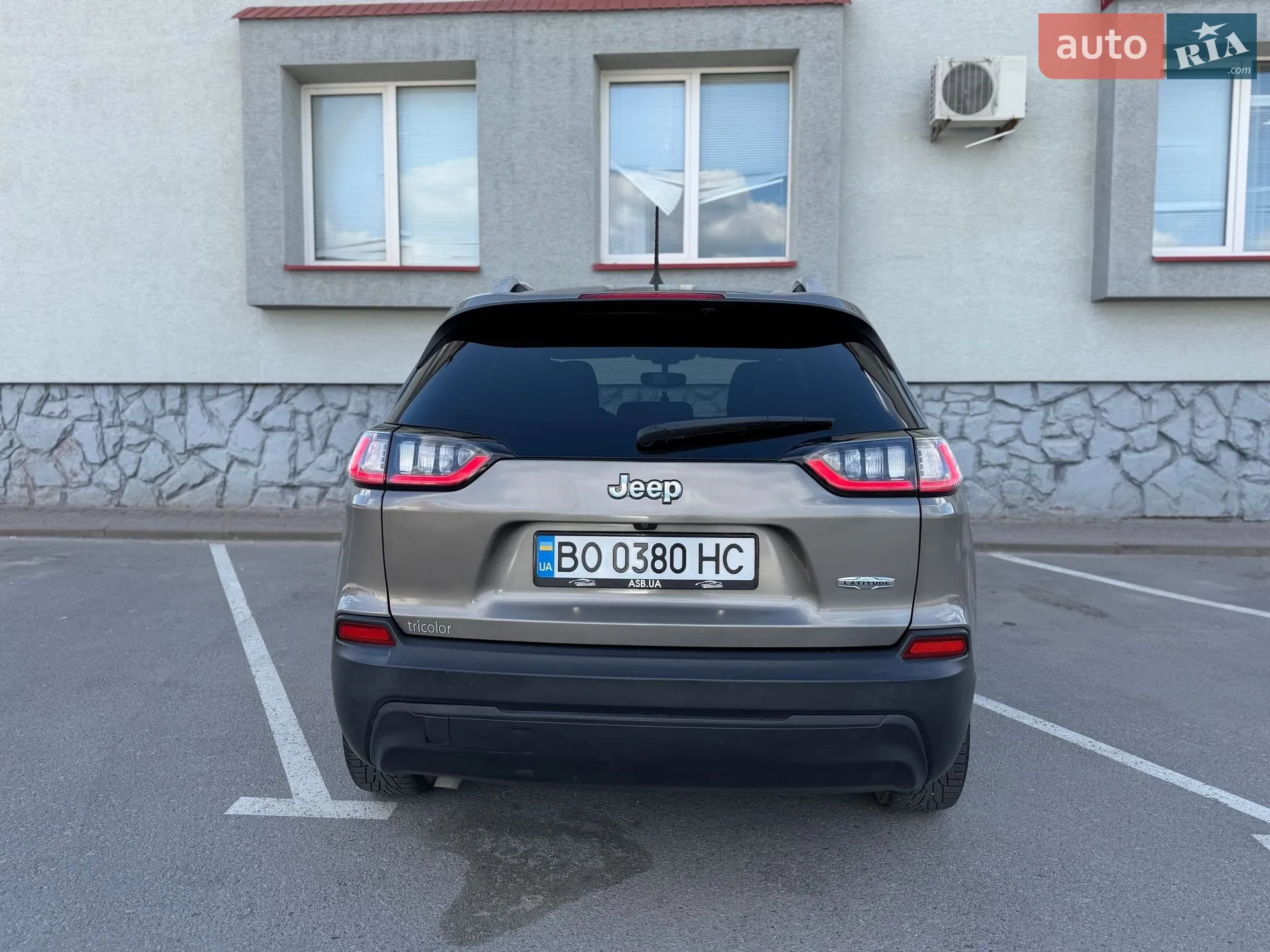 2019 Jeep Cherokee - мініатюра 61