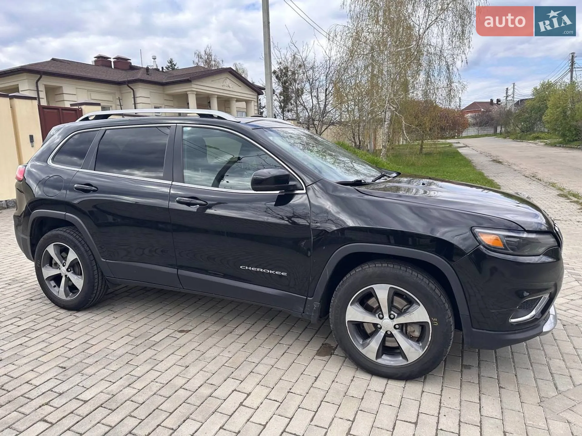 2018 Jeep Cherokee - мініатюра 12