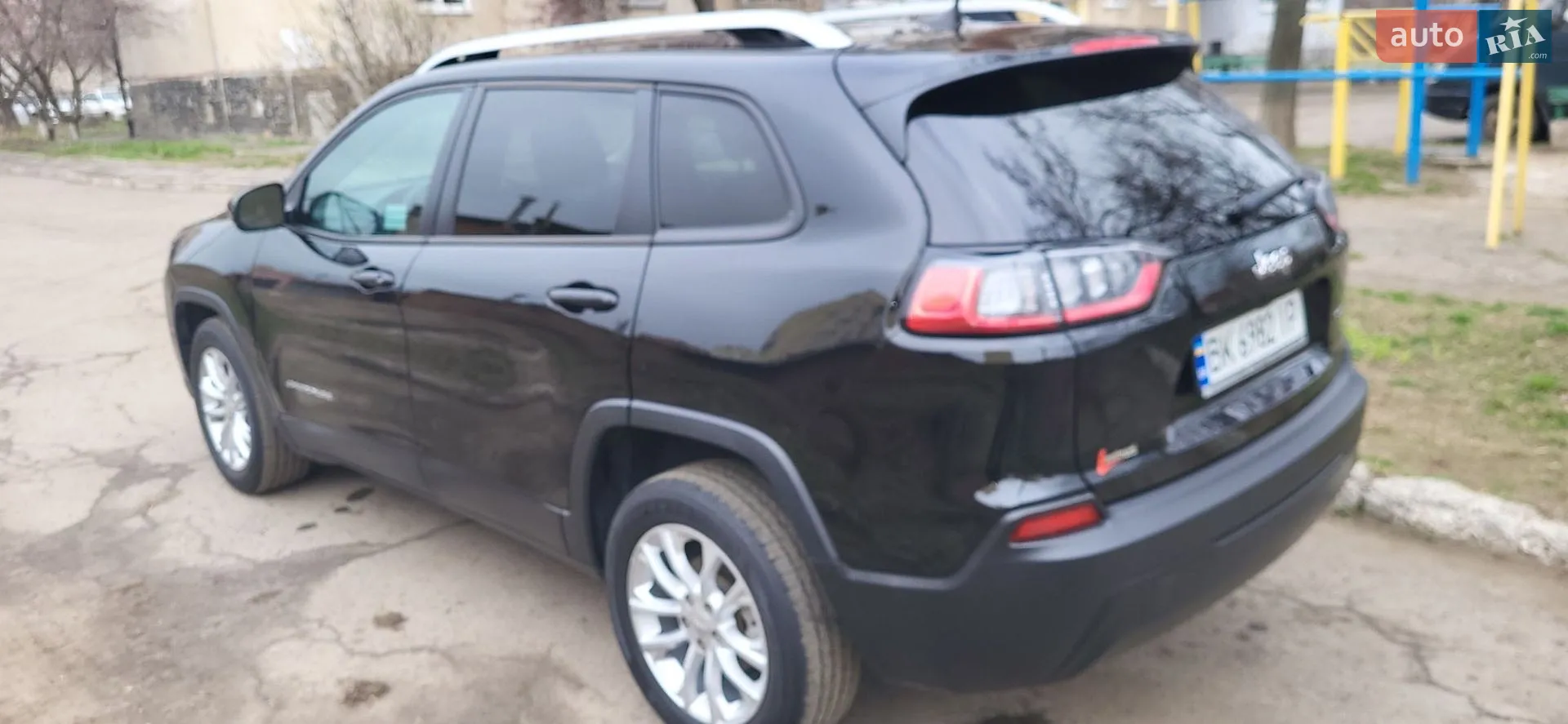 2021 Jeep Cherokee - мініатюра 9
