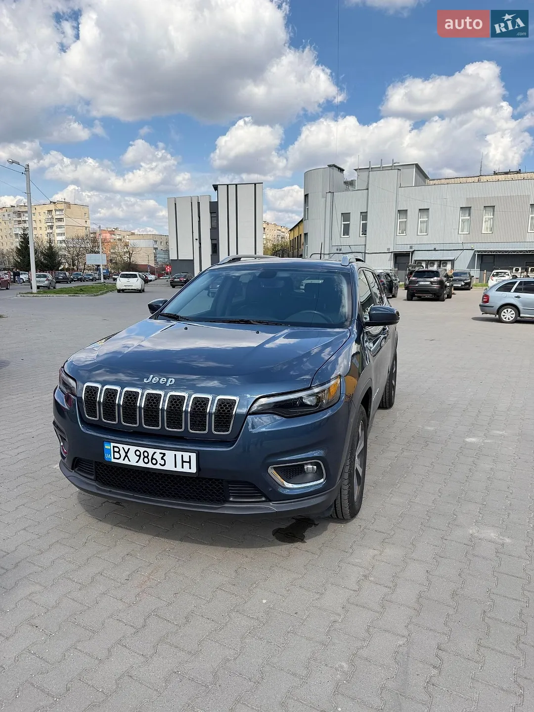 2019 Jeep Cherokee - мініатюра 2