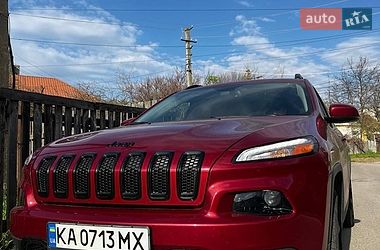 Внедорожник / Кроссовер Jeep Cherokee 2017 в Киеве