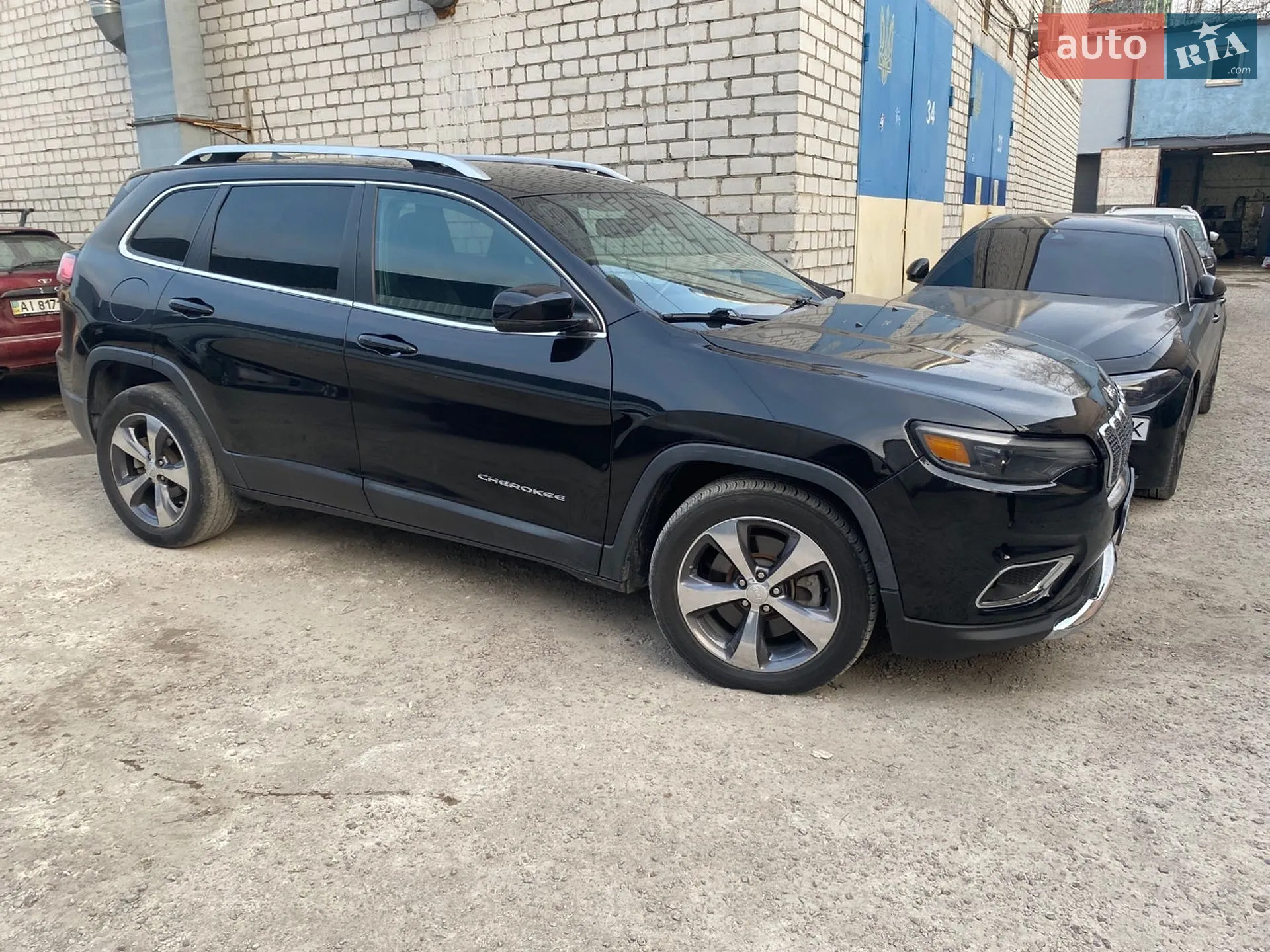 2019 Jeep Cherokee - мініатюра 5