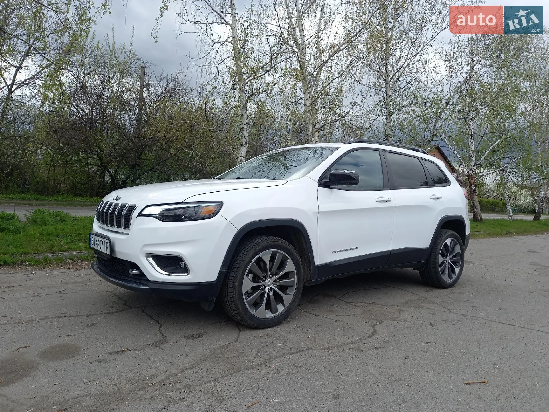 2022 Jeep Cherokee - фото 1