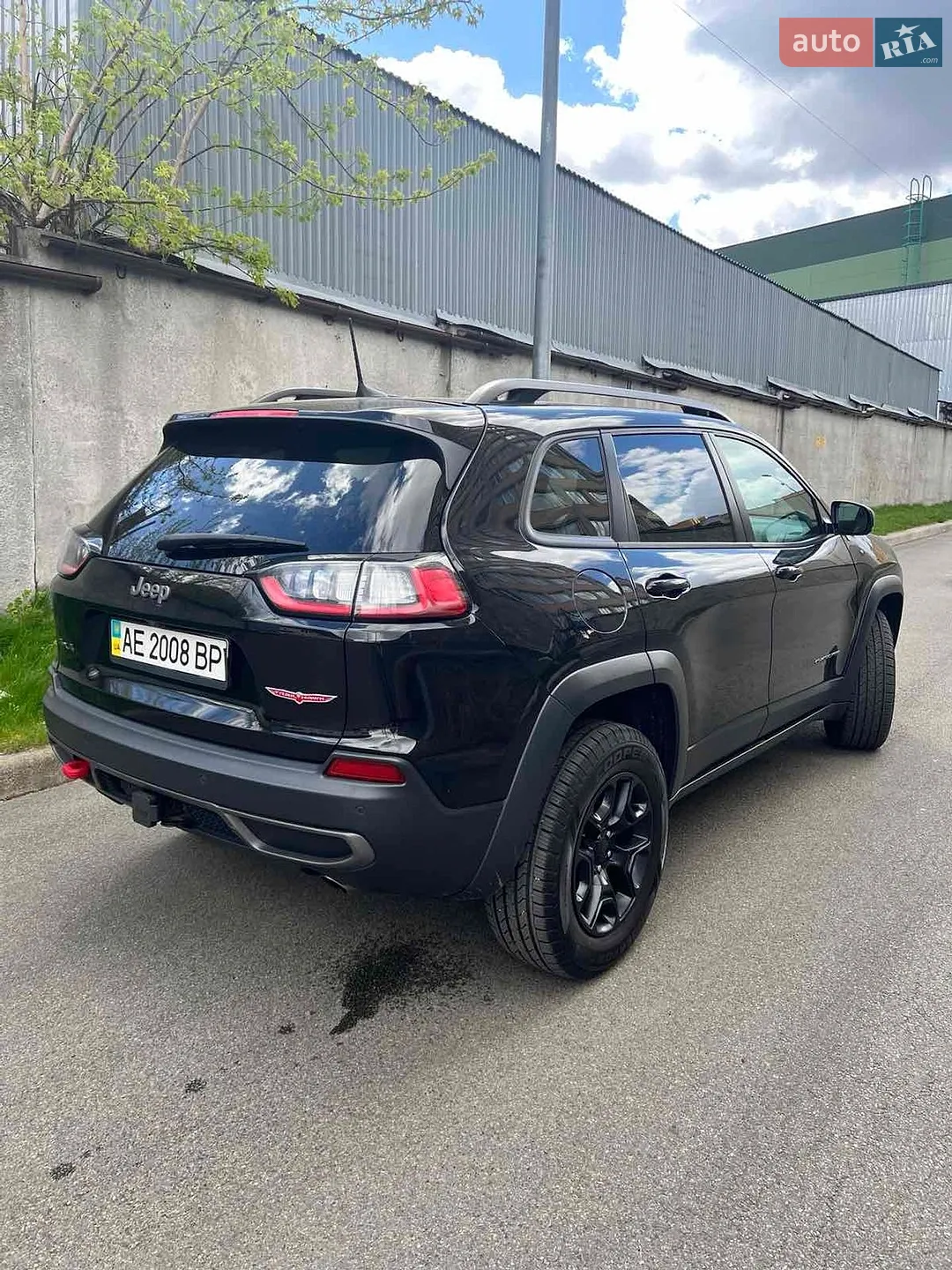 2019 Jeep Cherokee - мініатюра 4