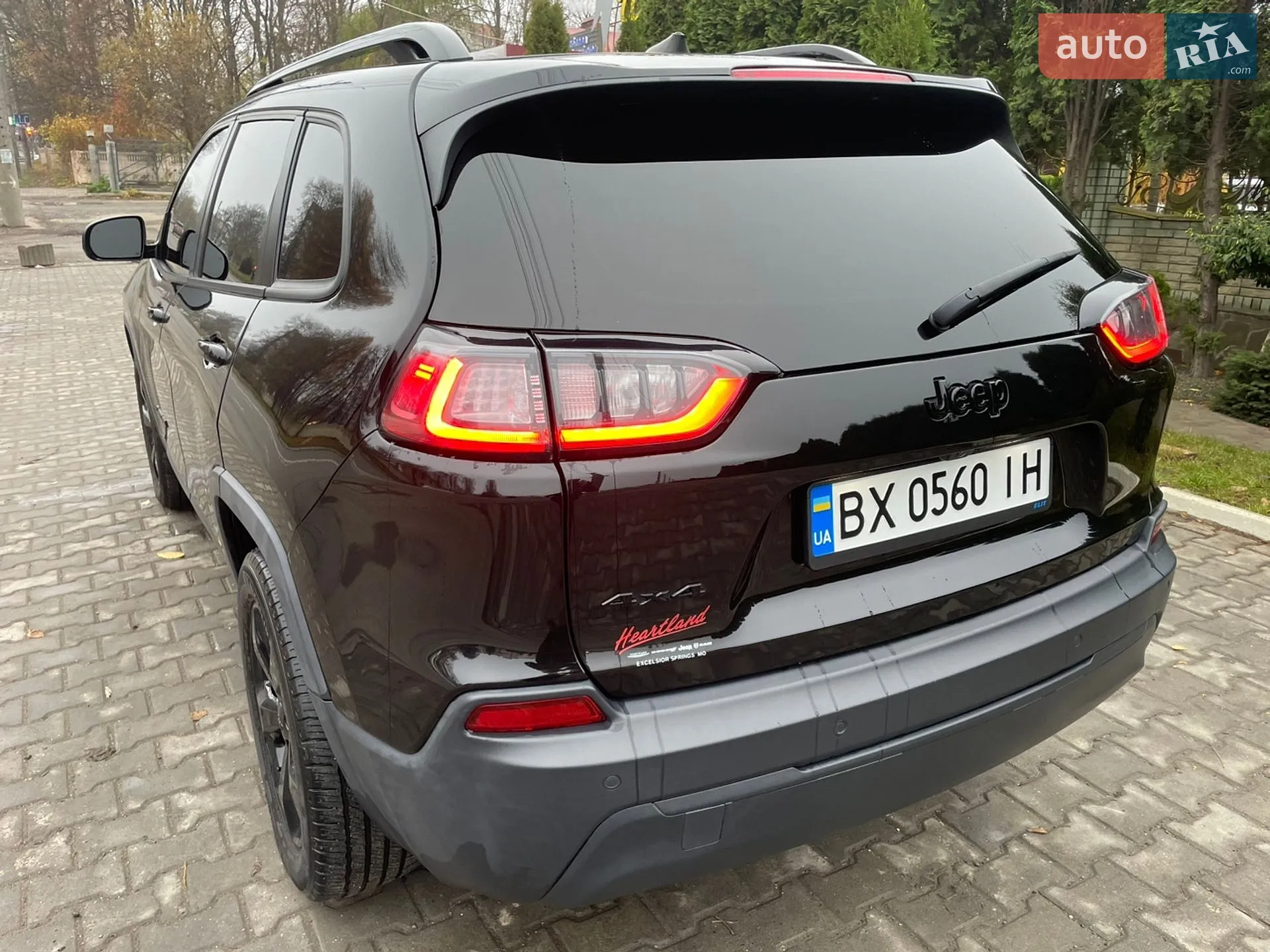 2020 Jeep Cherokee - мініатюра 5