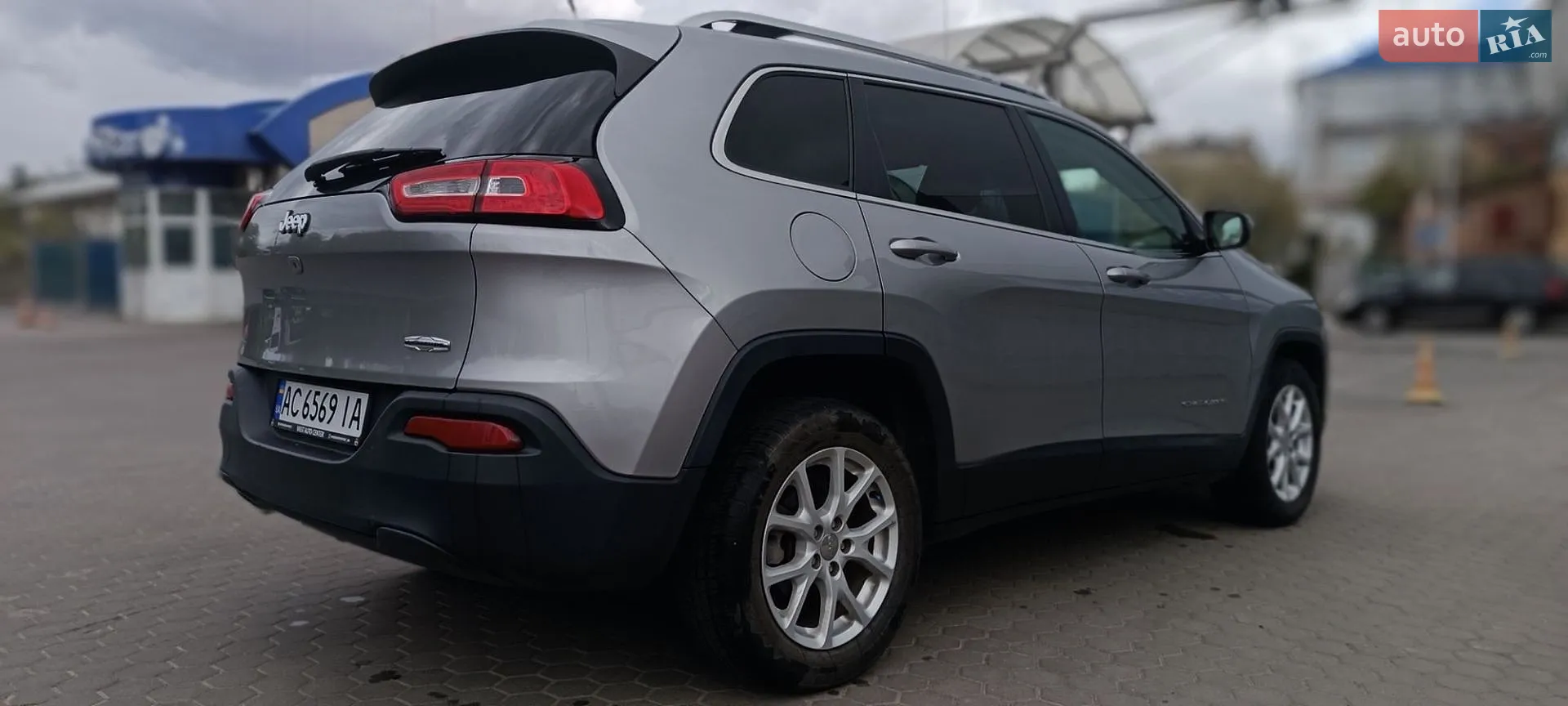 2016 Jeep Cherokee - мініатюра 6