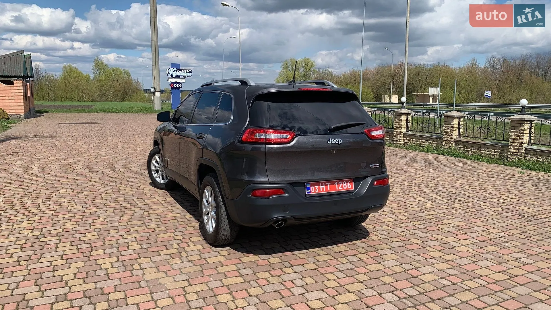 2018 Jeep Cherokee - мініатюра 8