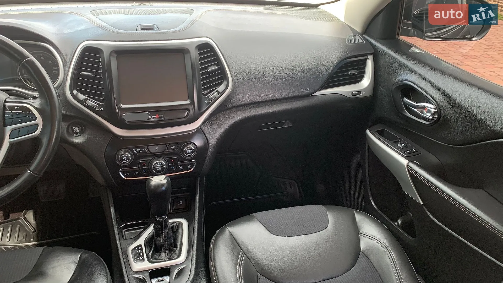 2018 Jeep Cherokee - мініатюра 35
