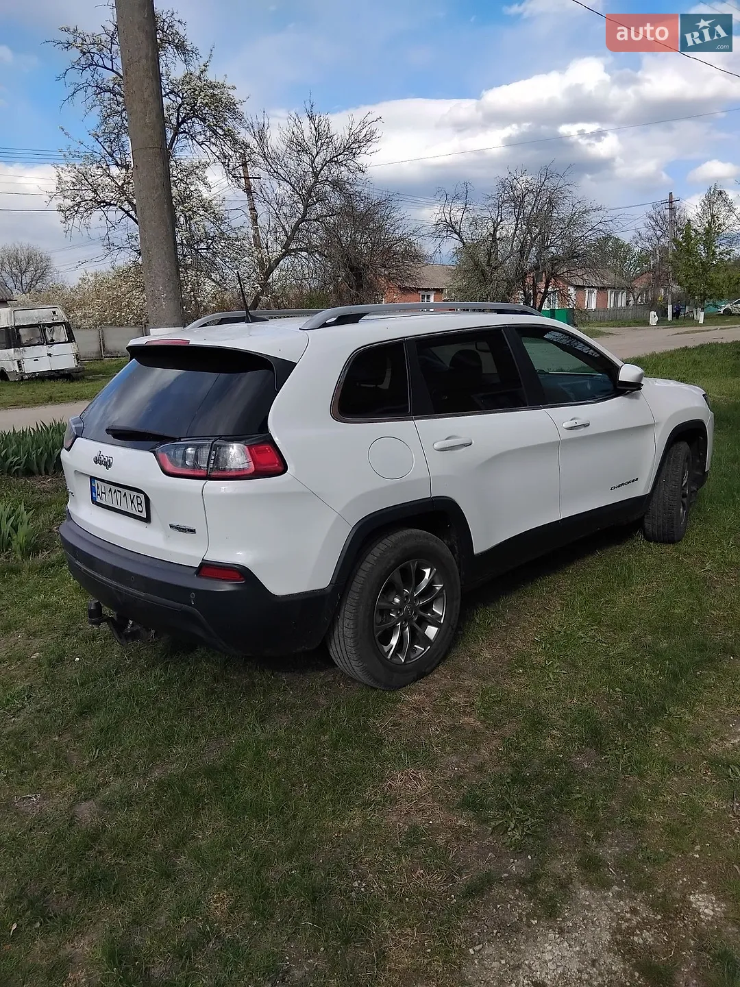 2019 Jeep Cherokee - мініатюра 38