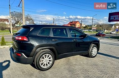 Внедорожник / Кроссовер Jeep Cherokee 2014 в Полтаве