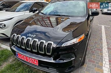 Внедорожник / Кроссовер Jeep Cherokee 2017 в Кременчуге