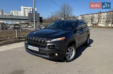 Внедорожник / Кроссовер Jeep Cherokee 2014 в Харькове