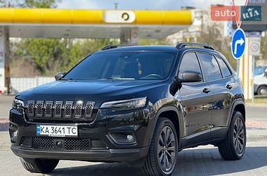 Внедорожник / Кроссовер Jeep Cherokee 2020 в Киеве