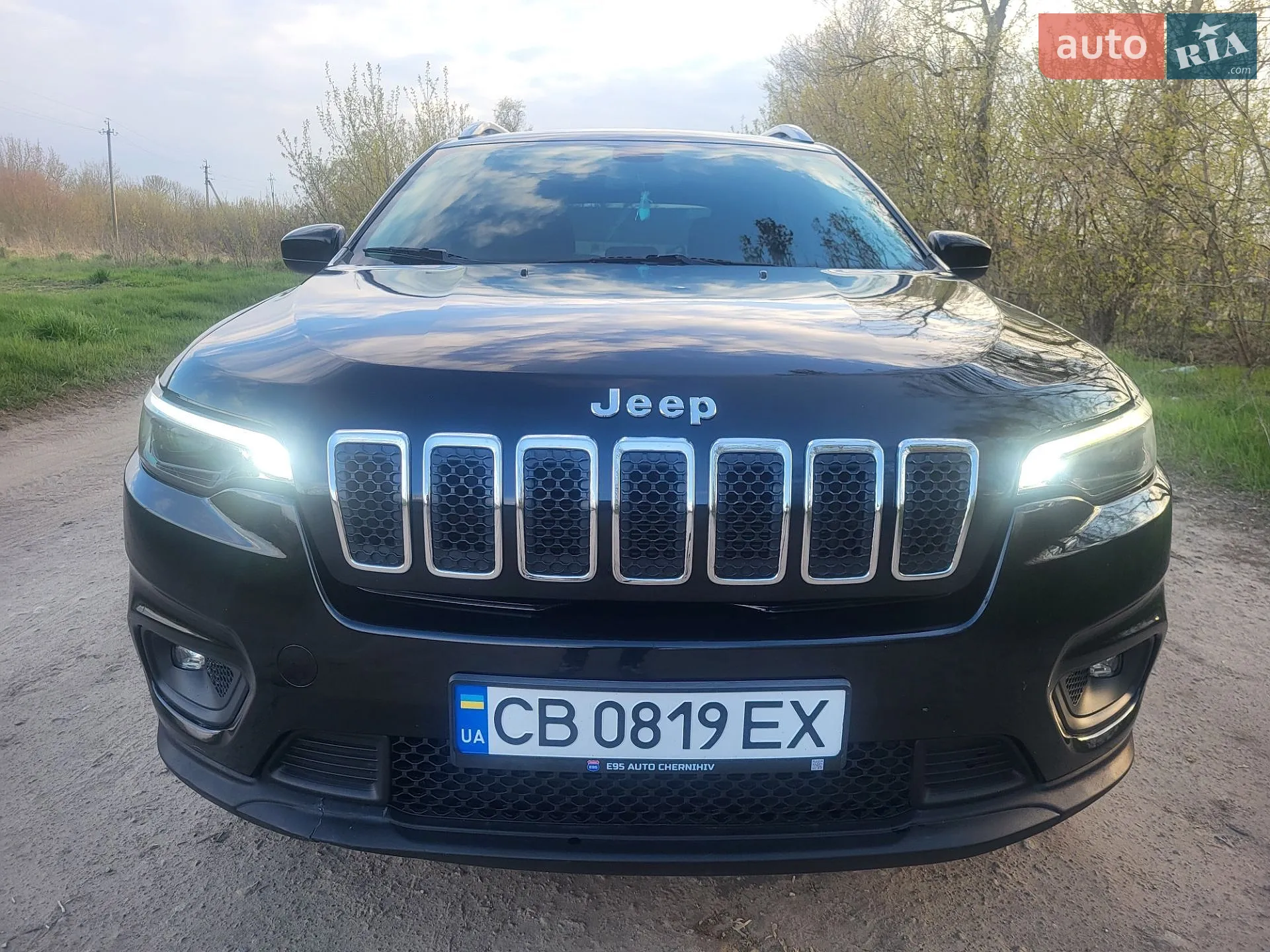2018 Jeep Cherokee - мініатюра 28
