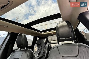 Внедорожник / Кроссовер Jeep Cherokee 2015 в Любашевке