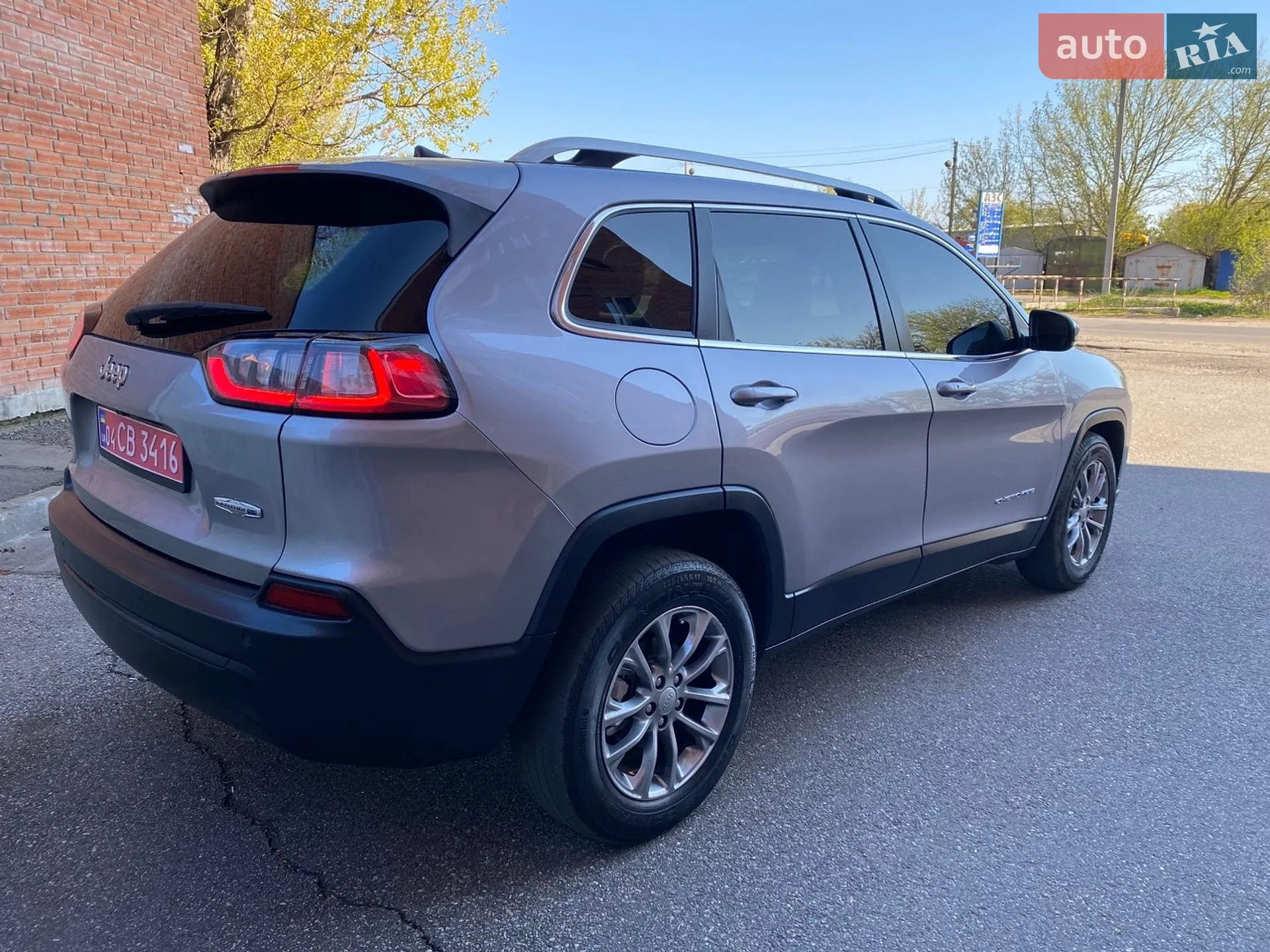 2020 Jeep Cherokee - мініатюра 7