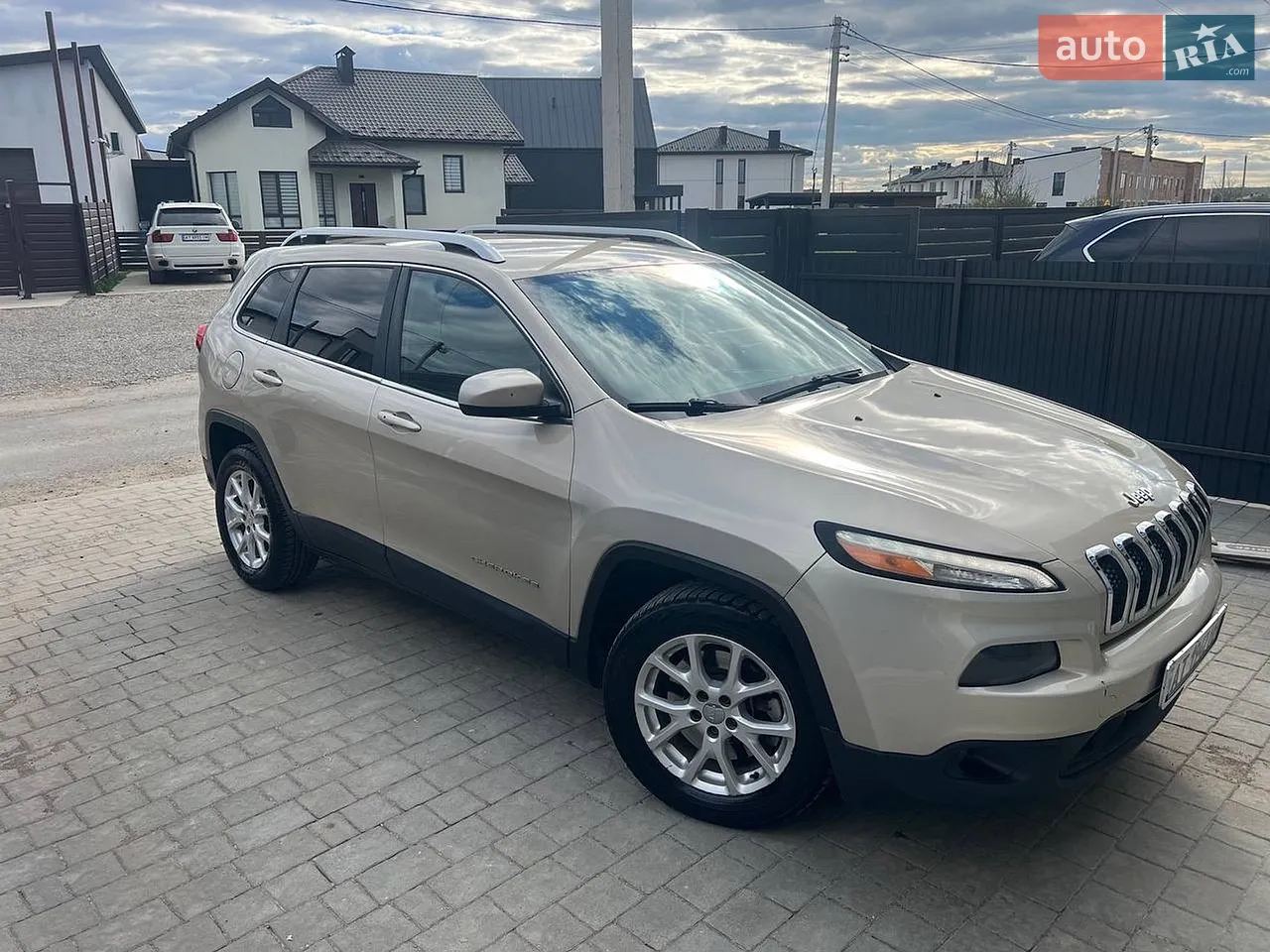 2014 Jeep Cherokee - мініатюра 25