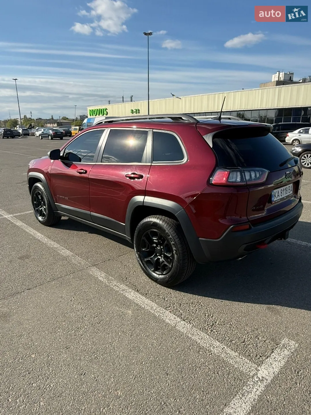 2019 Jeep Cherokee - мініатюра 4
