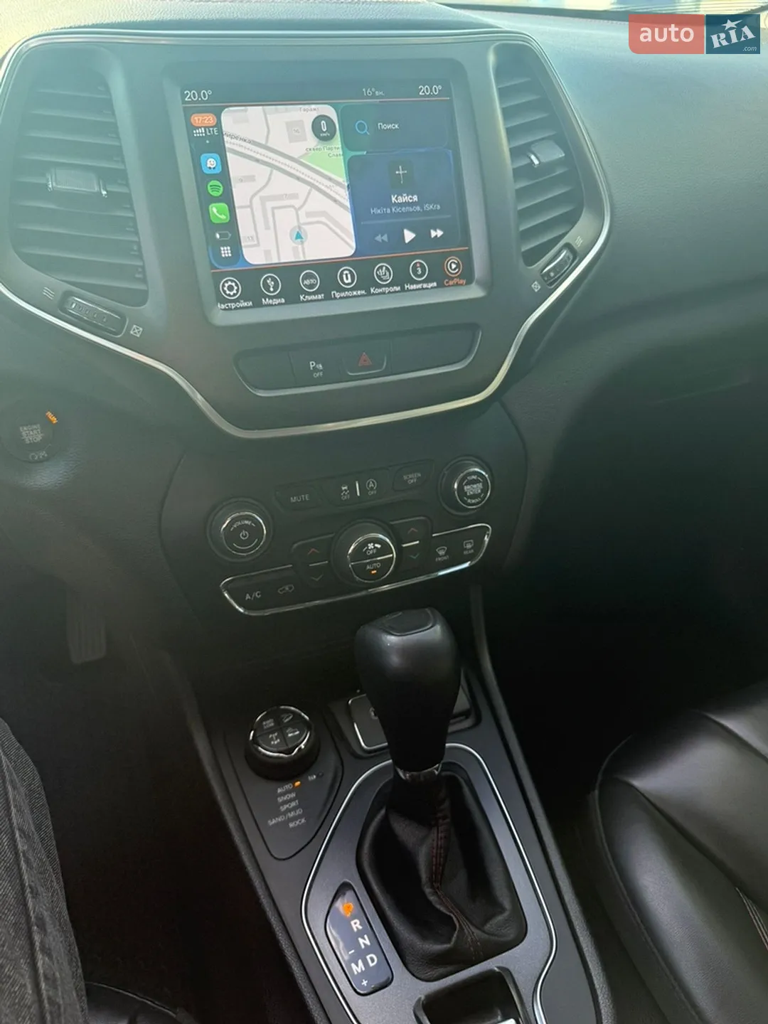 2019 Jeep Cherokee - мініатюра 16