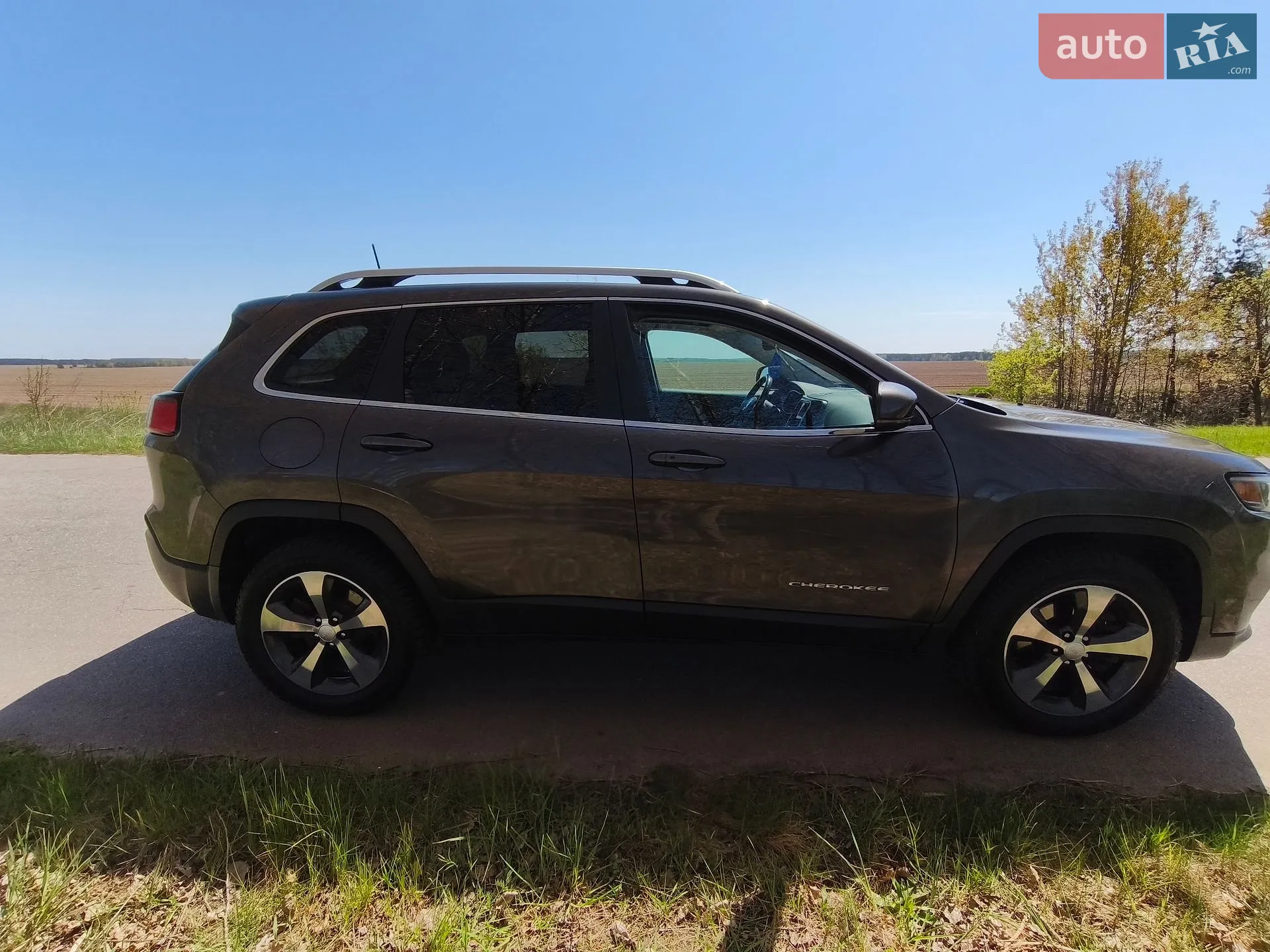 2018 Jeep Cherokee - мініатюра 12