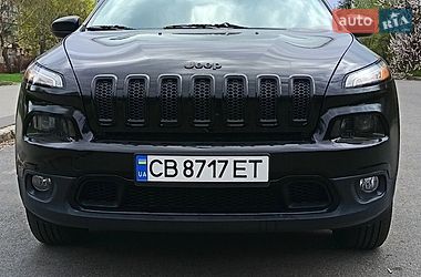 Внедорожник / Кроссовер Jeep Cherokee 2017 в Чернигове