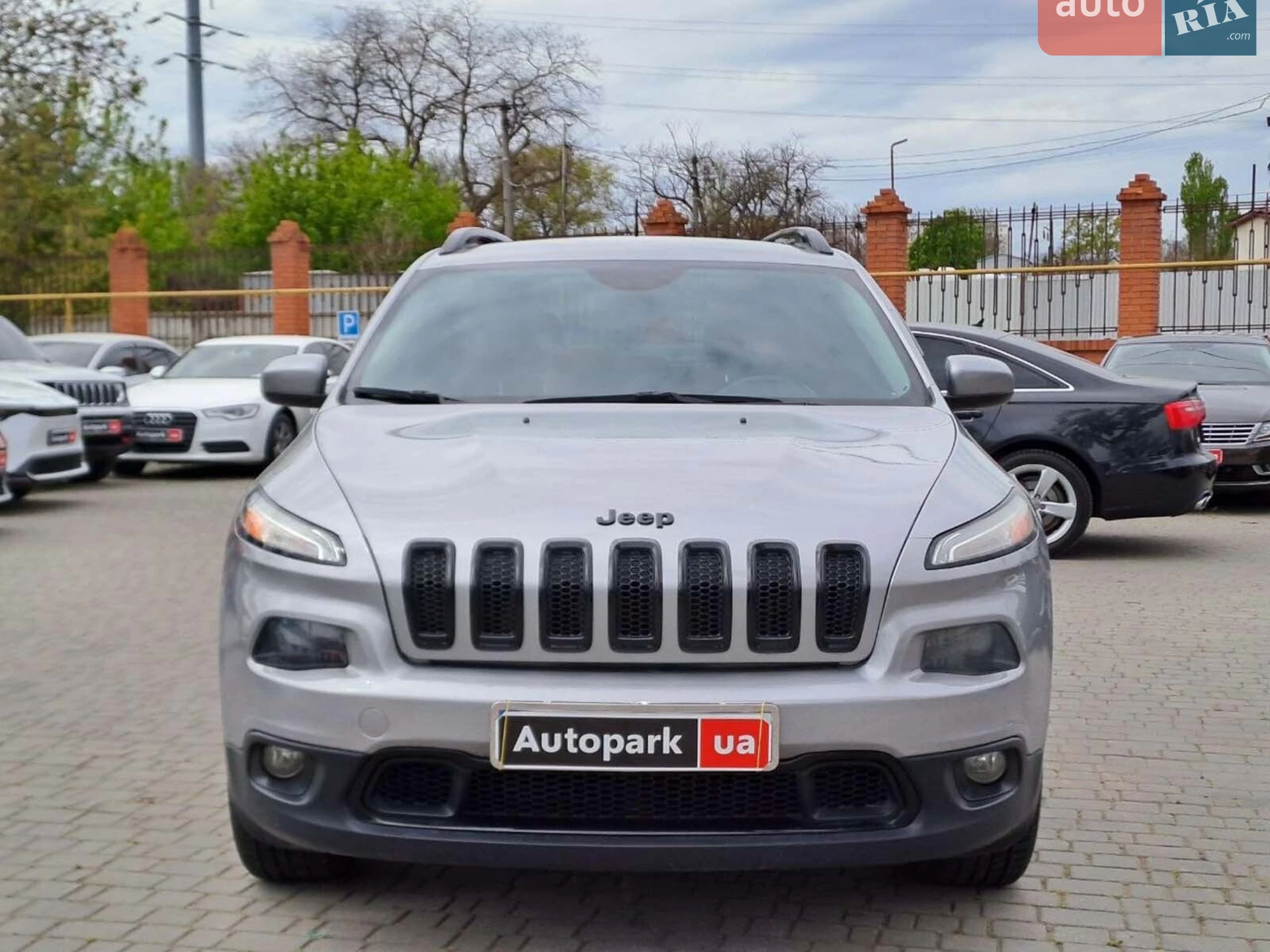 2017 Jeep Cherokee - мініатюра 2