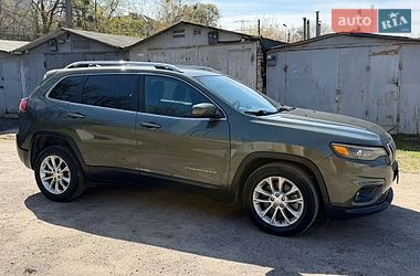 Внедорожник / Кроссовер Jeep Cherokee 2018 в Киеве
