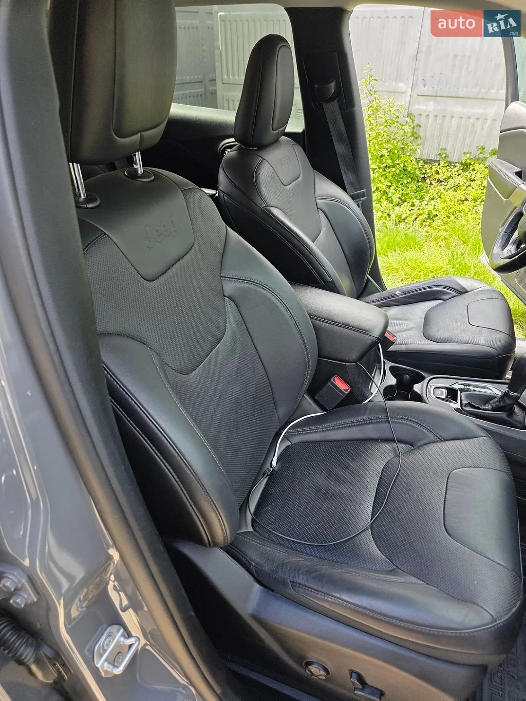 2019 Jeep Cherokee - мініатюра 18